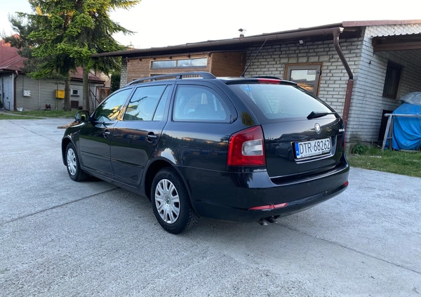 Skoda Octavia cena 7800 przebieg: 320000, rok produkcji 2009 z Pniewy małe 172